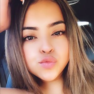 Meet your Posher, Cindy